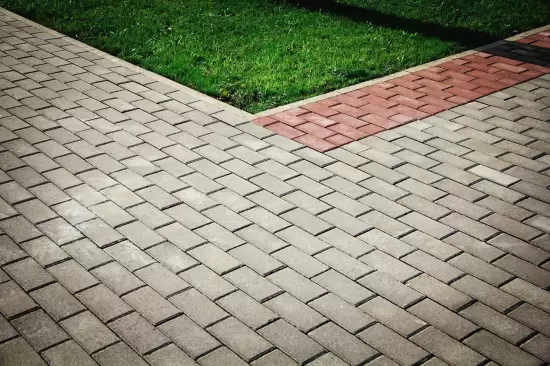 Укладка брусчатки